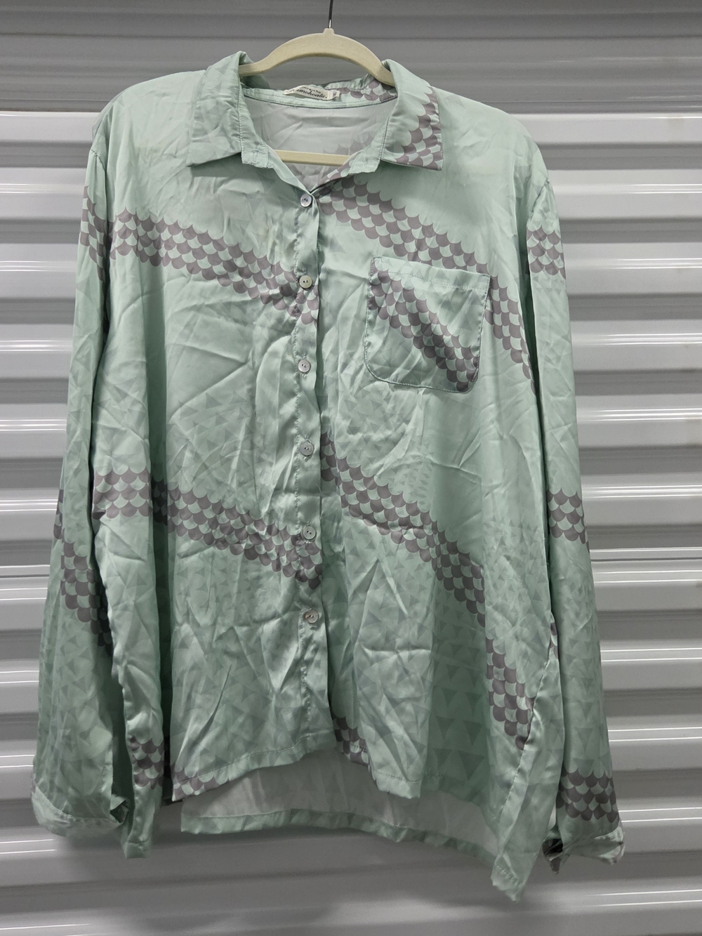 Kamohoalii Fish Scale Geometric Button Down XXL